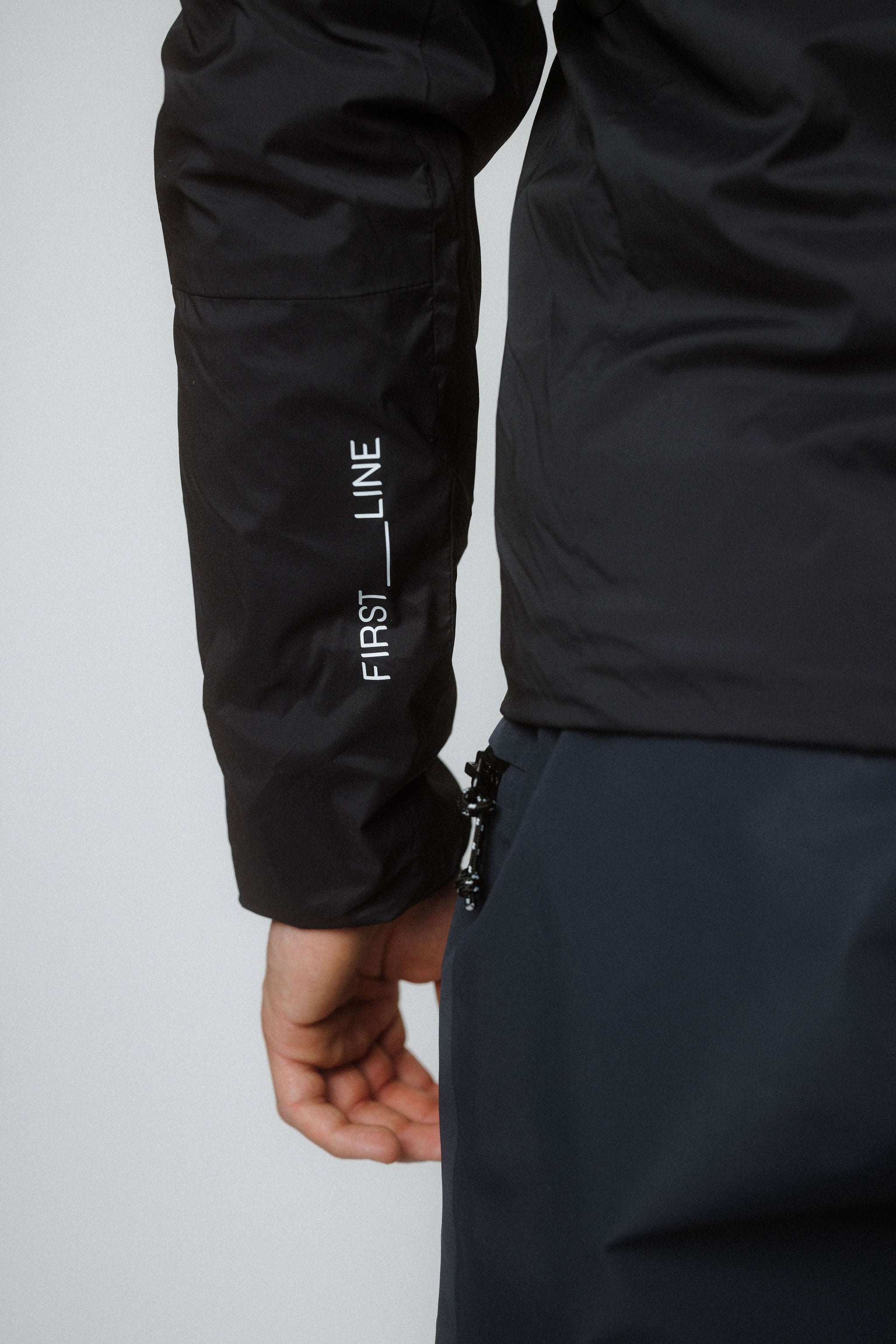 Bliss Hybridjacket Polartecalpha_men_blackgraphite_back view detail arm