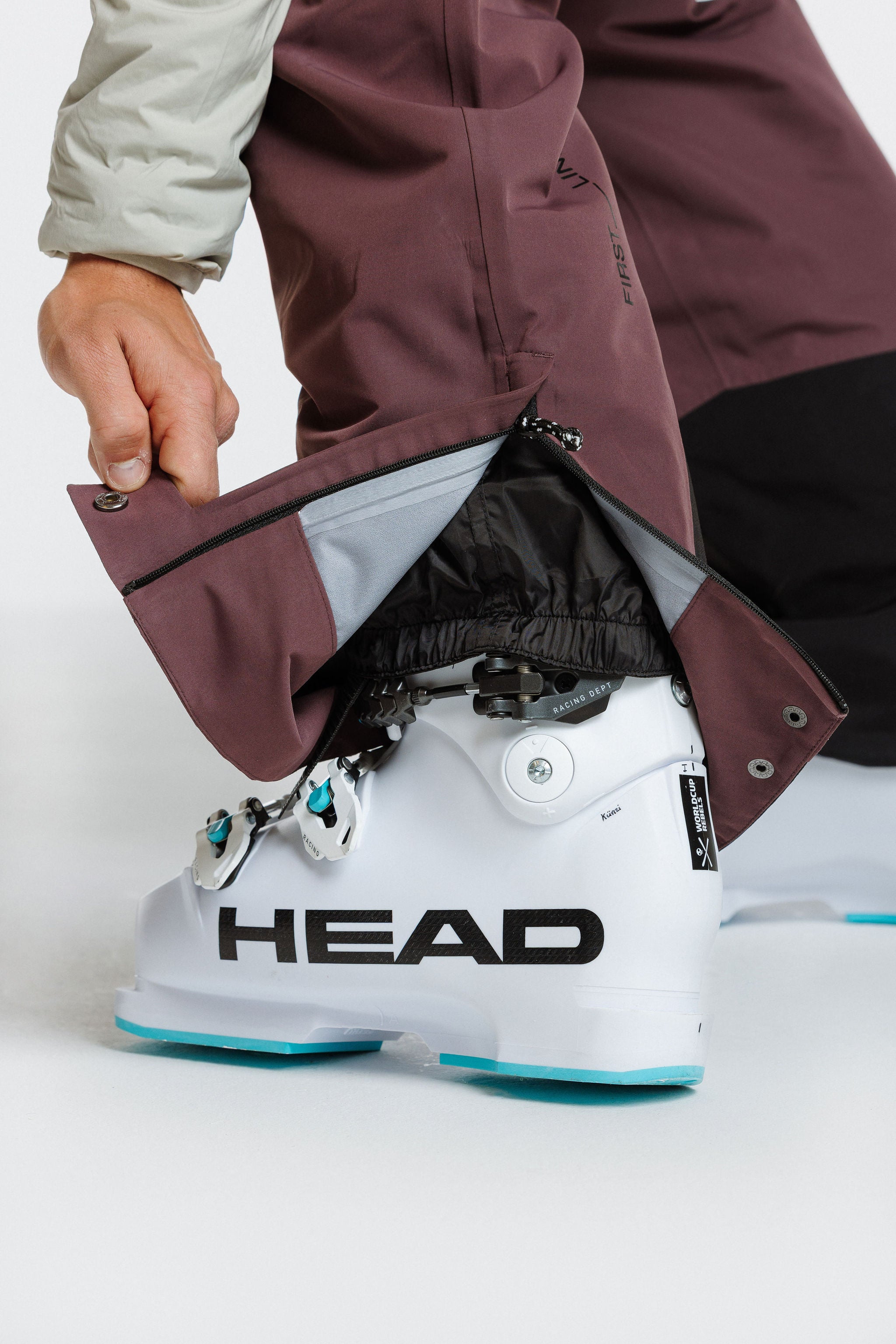 Enjo_3layer_shell_pants_men_cacao_powder_snowskirt