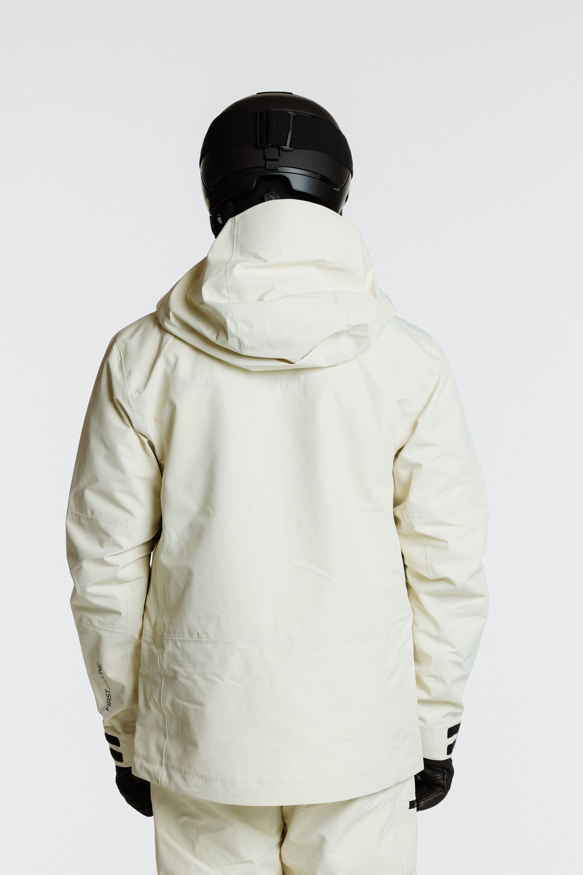 Enjo_3layershelljacket_men_snowwax_backview
