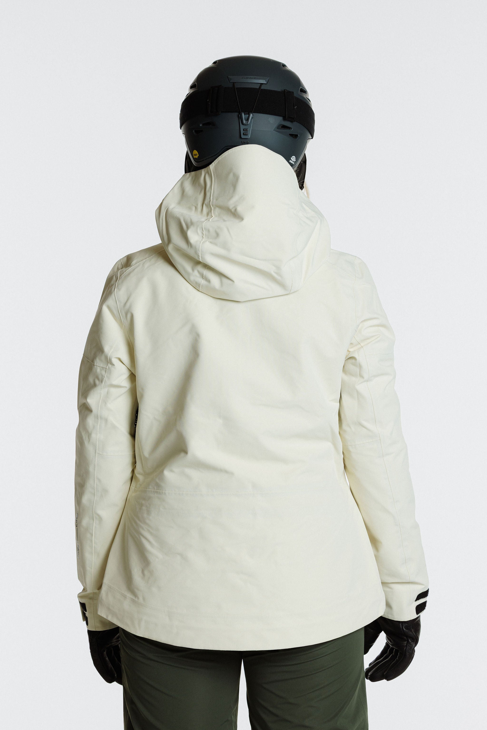 Enjo_3layershelljacket_women_snowwax_backview