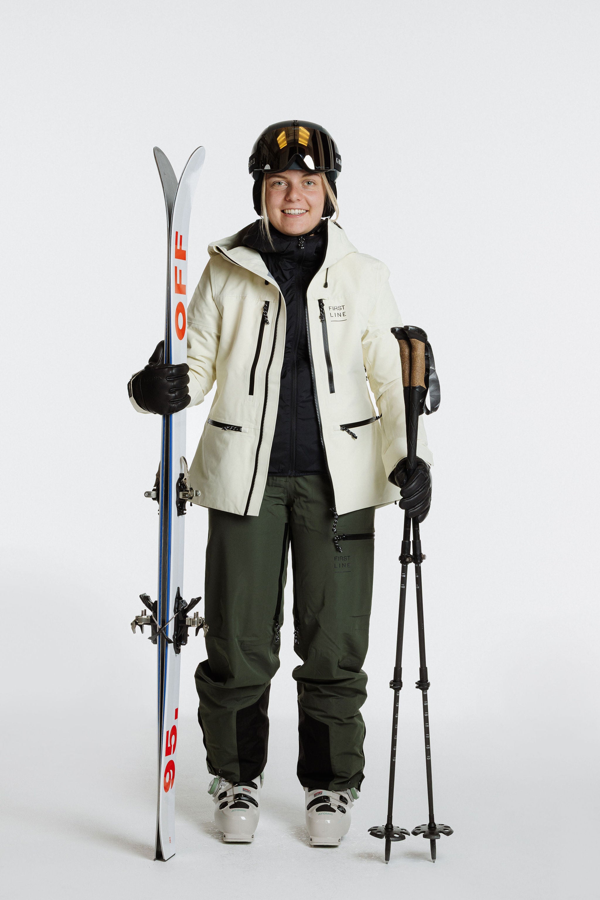 shell_women_snowwax_primalolive_outfitcombo