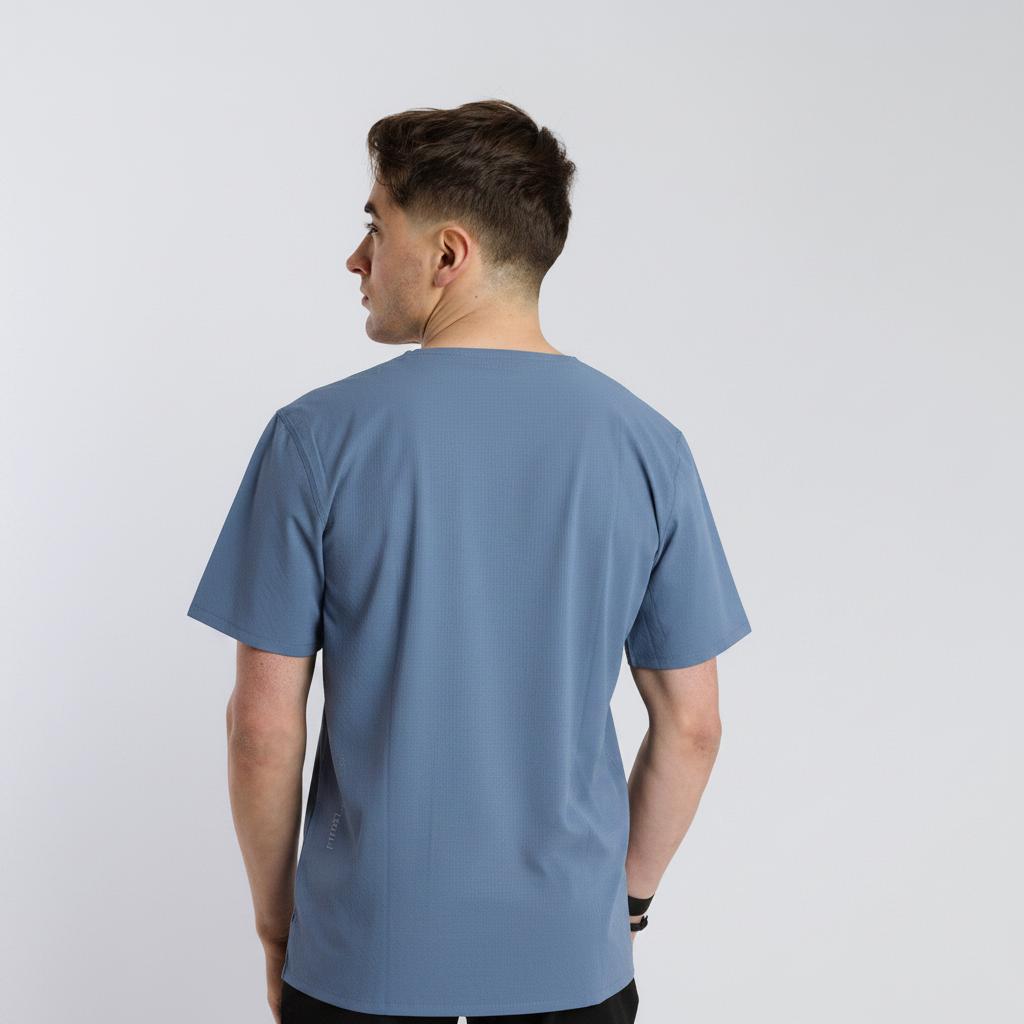 T-Shirt Dusty Blue – Logo Detail