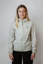 Bliss_ultralight_jacket_women_agate_stone_front view