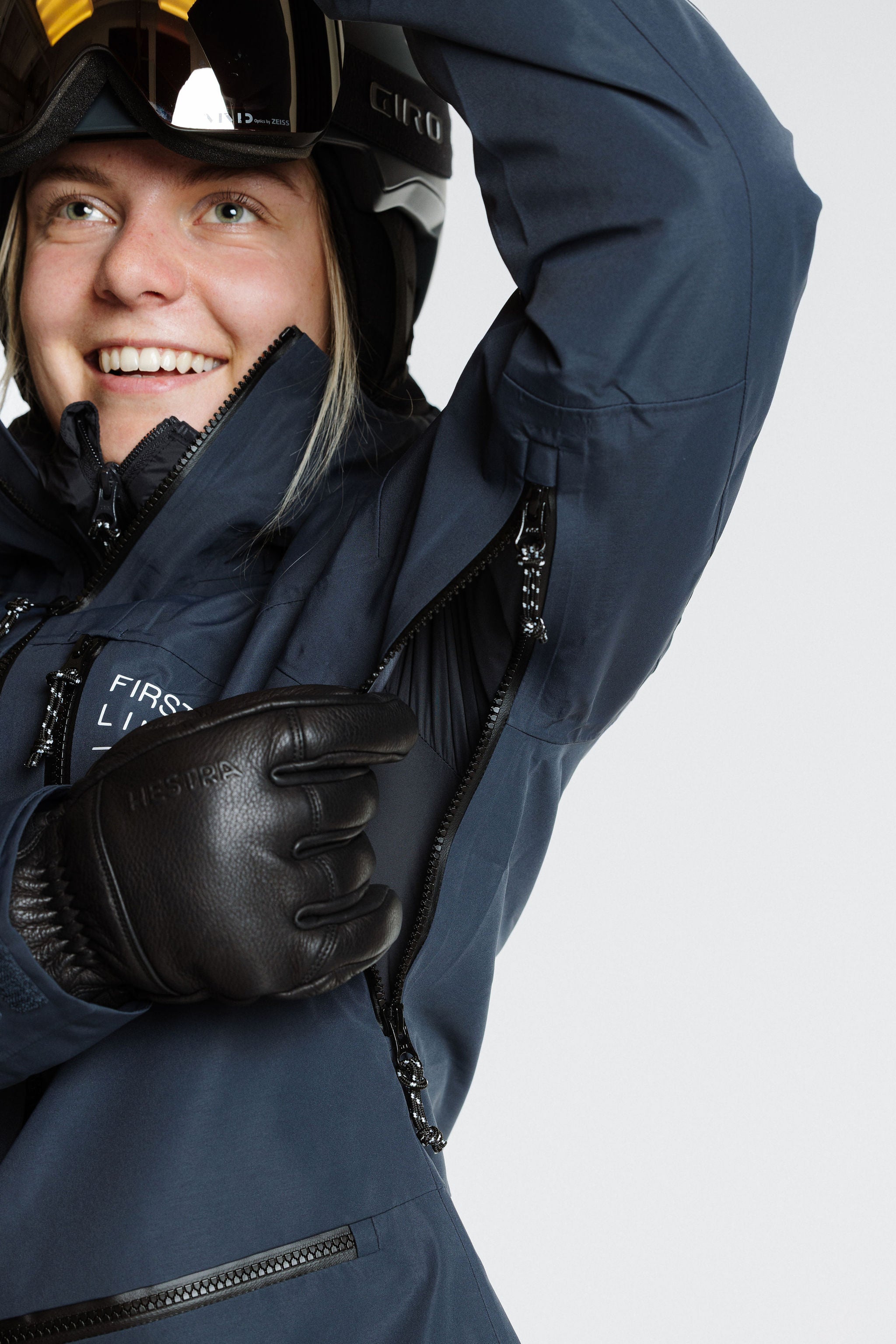 Enjo_3layershelljacket_women_midnightblue_ventilation
