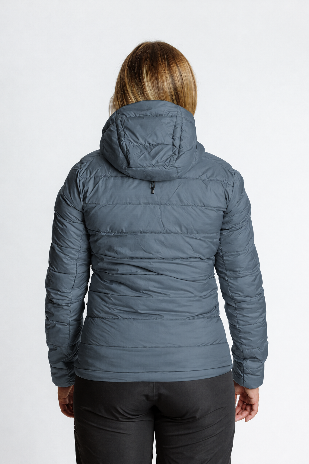 Rückansicht der Jacke in #5C6D7C