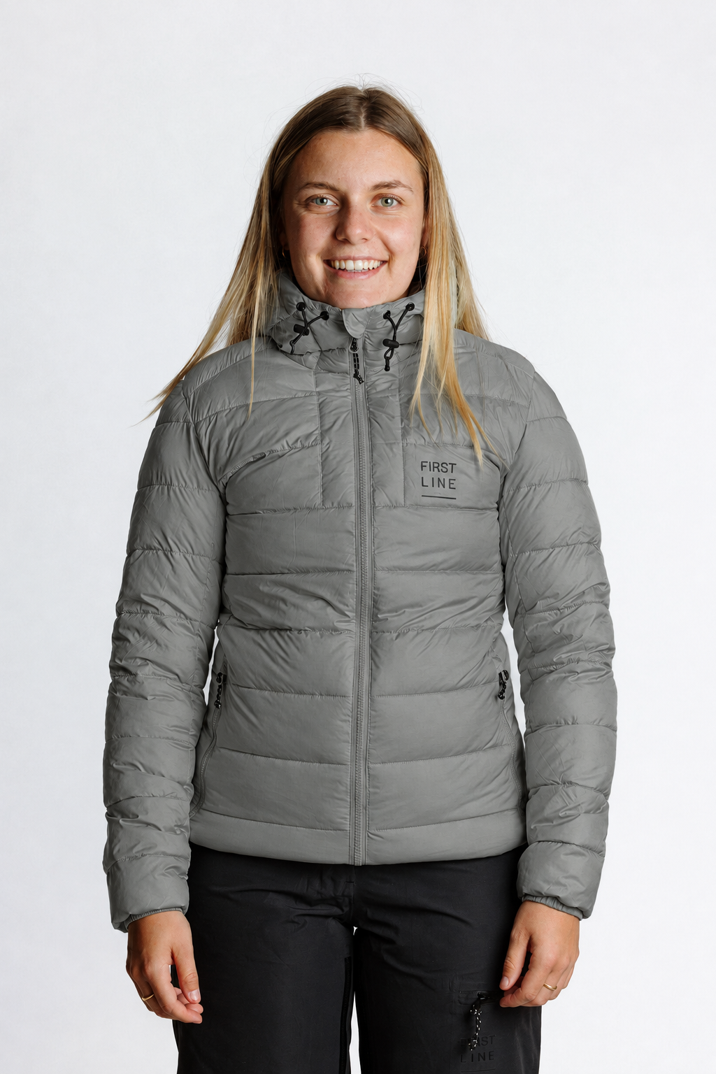 Vorderansicht der Jacke in #80817D